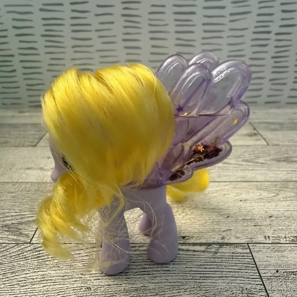 My Little Pony MLP Water Wings Lily Blossom Hasbro G4 MLP Brushable